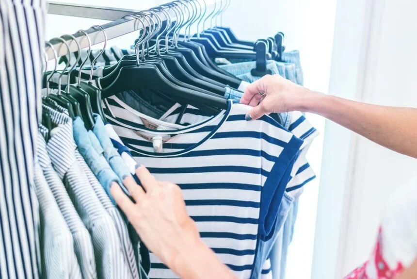 4-best-places-to-get-affordable-plain-t-shirts-in-Singapore 4-best-places-to-get-affordable-plain-t-shirts-in-Singapore